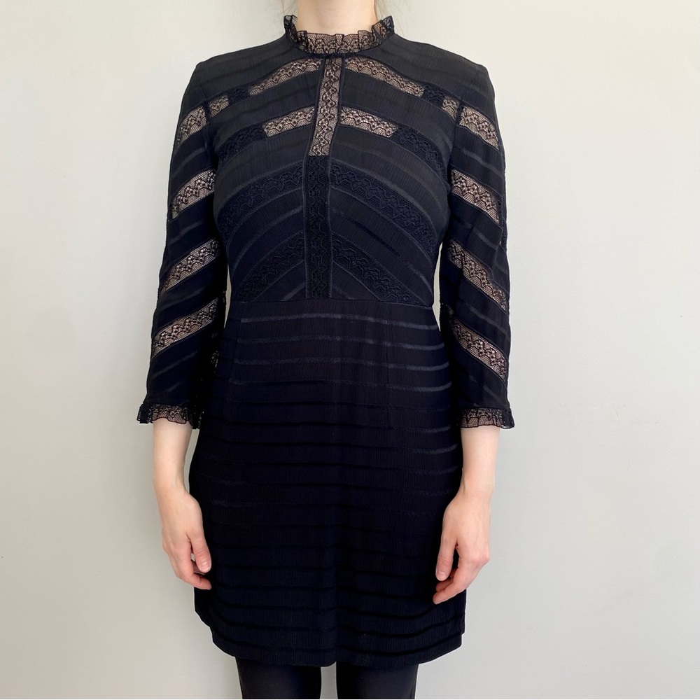 Sandro striped lace mini dress. 🖤